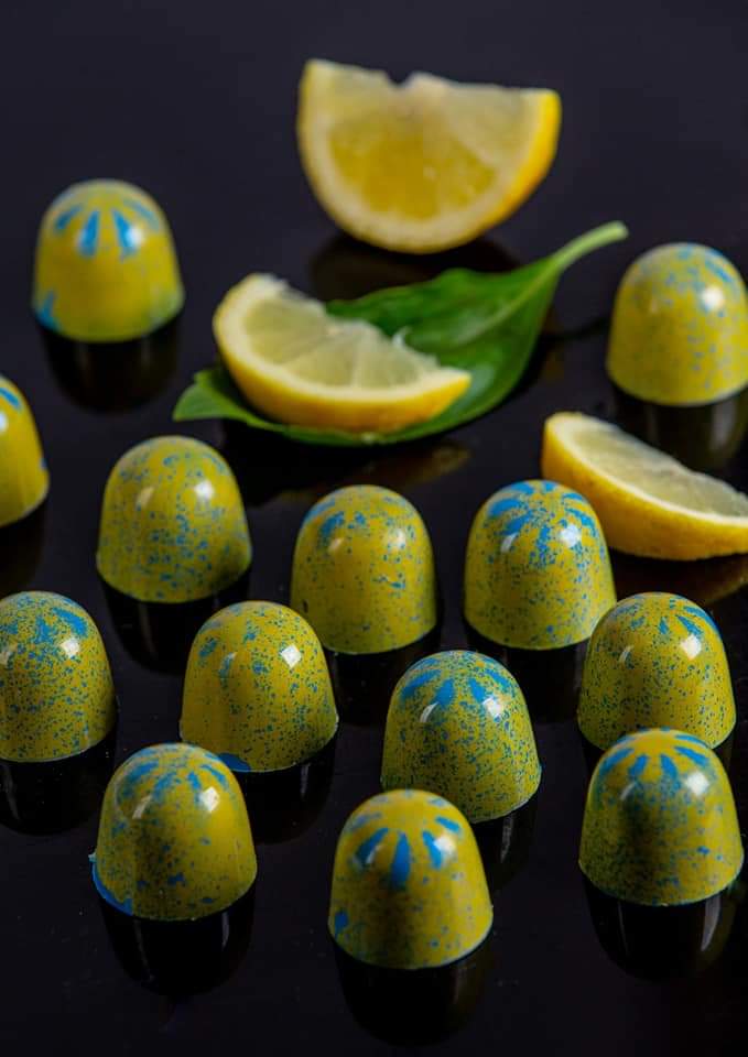 ייצור שוקולדים מיוחדים